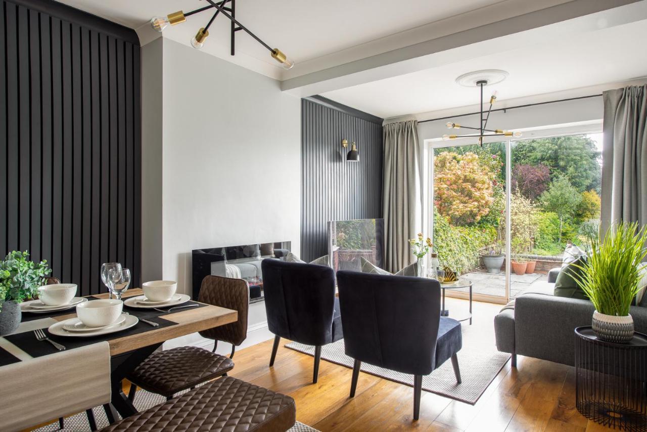 Large Luxury Solihull House - The Residence - Close To Nec - Sleeps 9 Exterior photo
