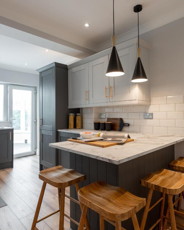 Large Luxury Solihull House - The Residence - Close To Nec - Sleeps 9 Exterior photo