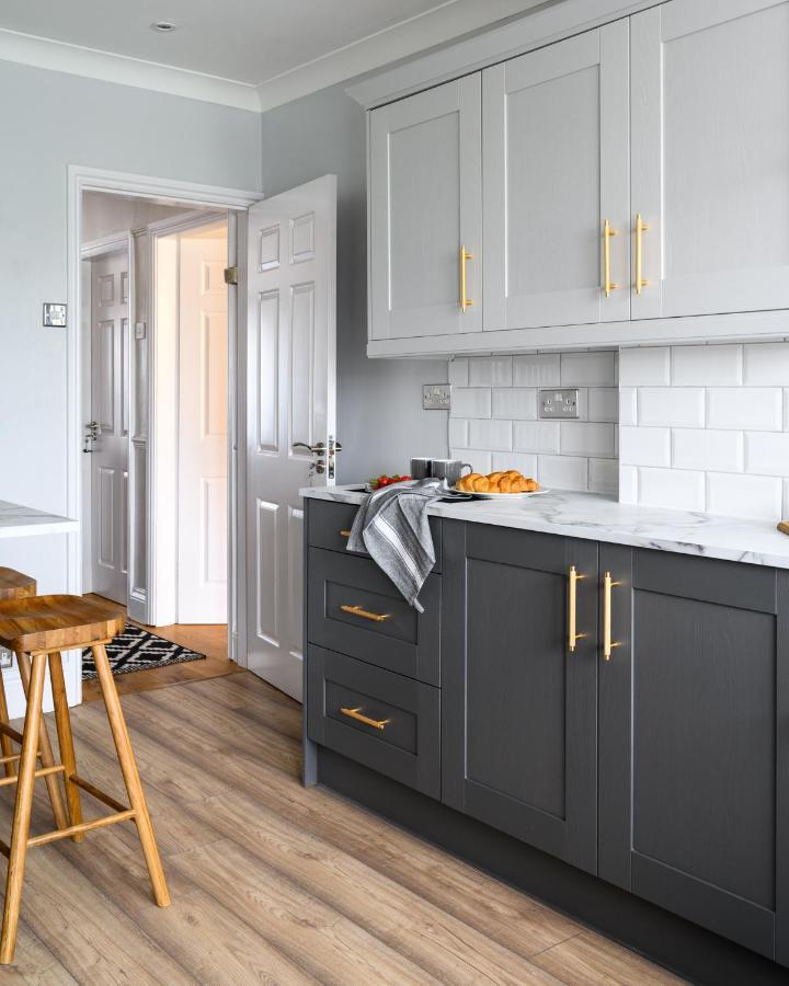 Large Luxury Solihull House - The Residence - Close To Nec - Sleeps 9 Exterior photo